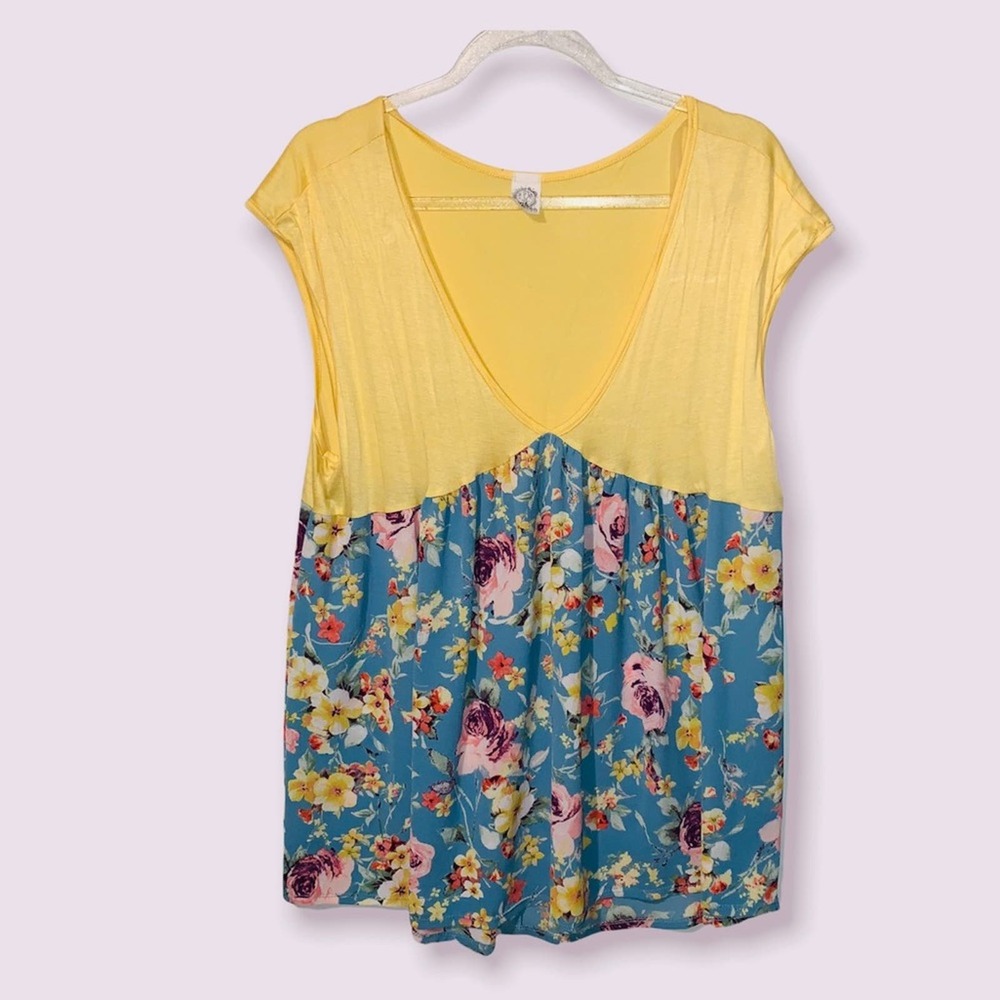 Sun & Moon Pink Floral Babydoll Top size L